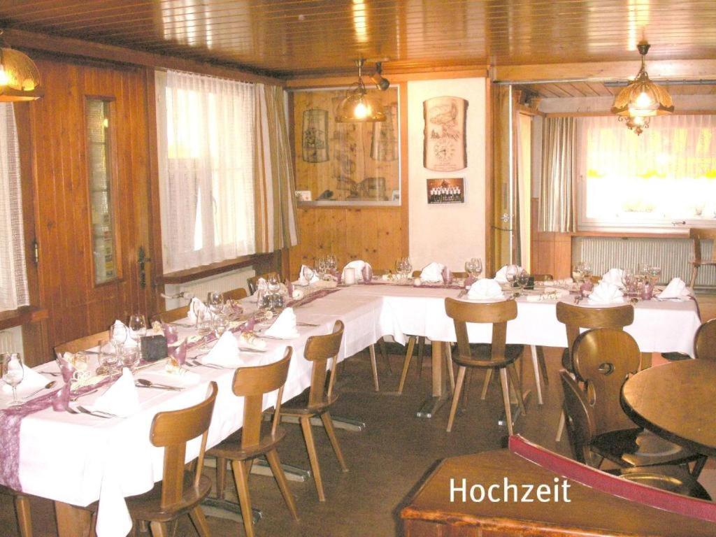 Hotel-Restaurant Alpina Innertkirchen Bagian luar foto