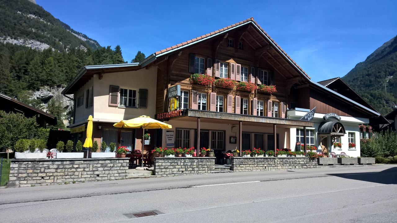 Hotel-Restaurant Alpina Innertkirchen Bagian luar foto